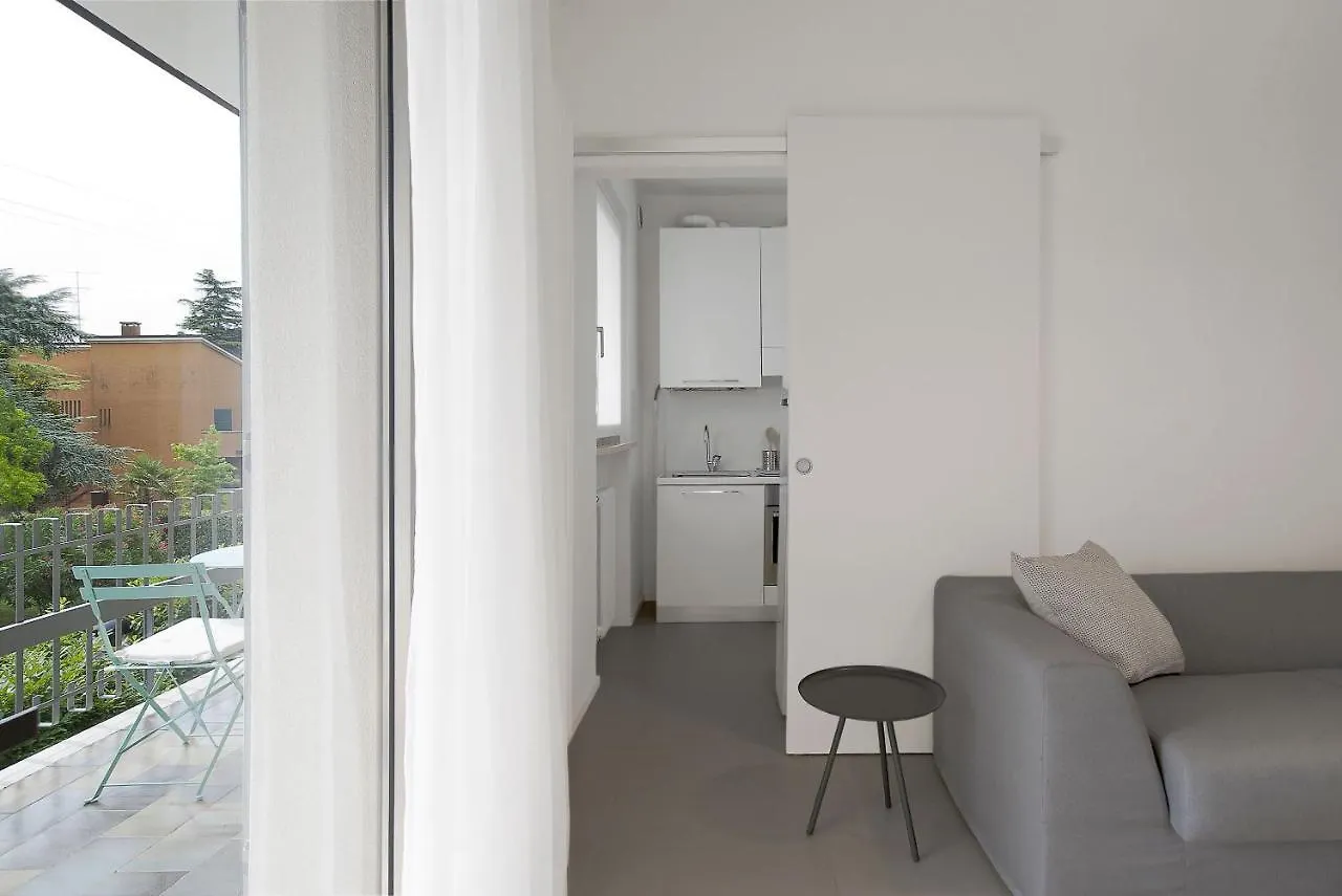 Baseventuno 4 Bilocale Apartment Sirmione
