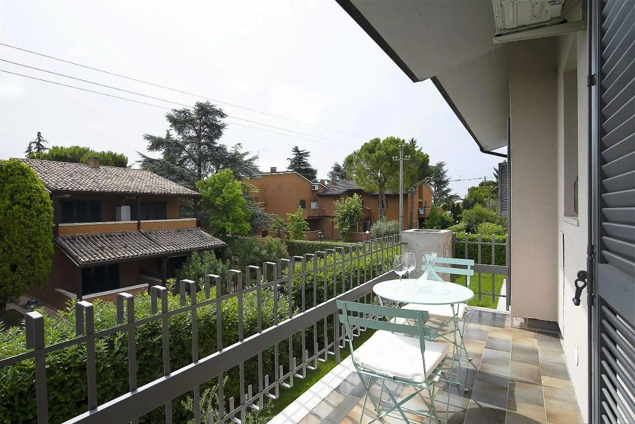 Baseventuno 4 Bilocale Apartment Sirmione