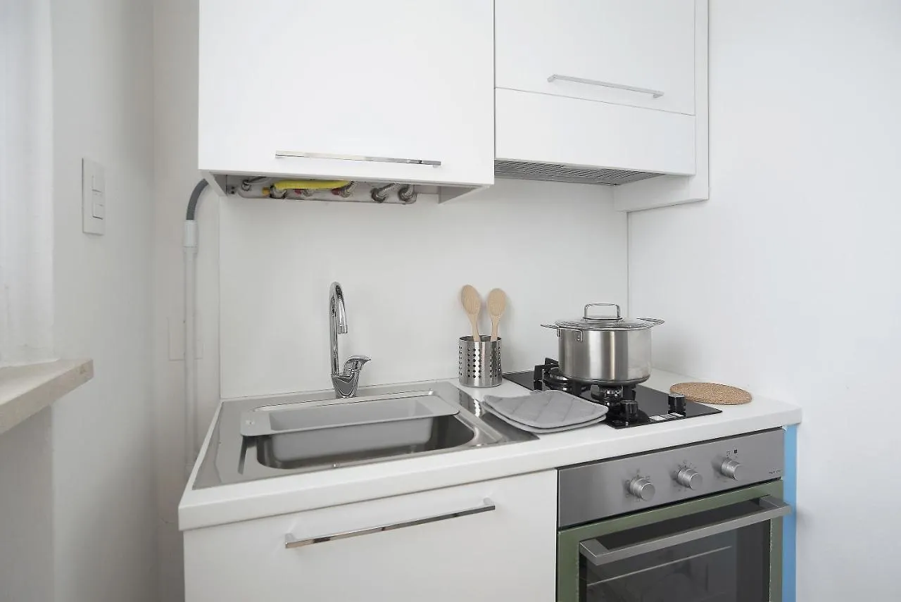 Baseventuno 4 Bilocale Apartment Sirmione