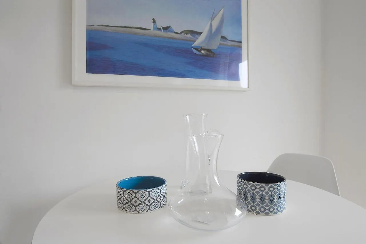 Baseventuno 4 Bilocale Apartment Sirmione Italy